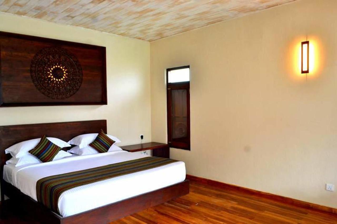 Guru Beach Resort 坦加拉 外观 照片