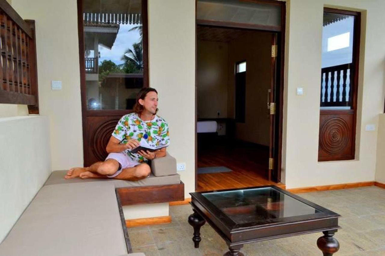 Guru Beach Resort 坦加拉 外观 照片