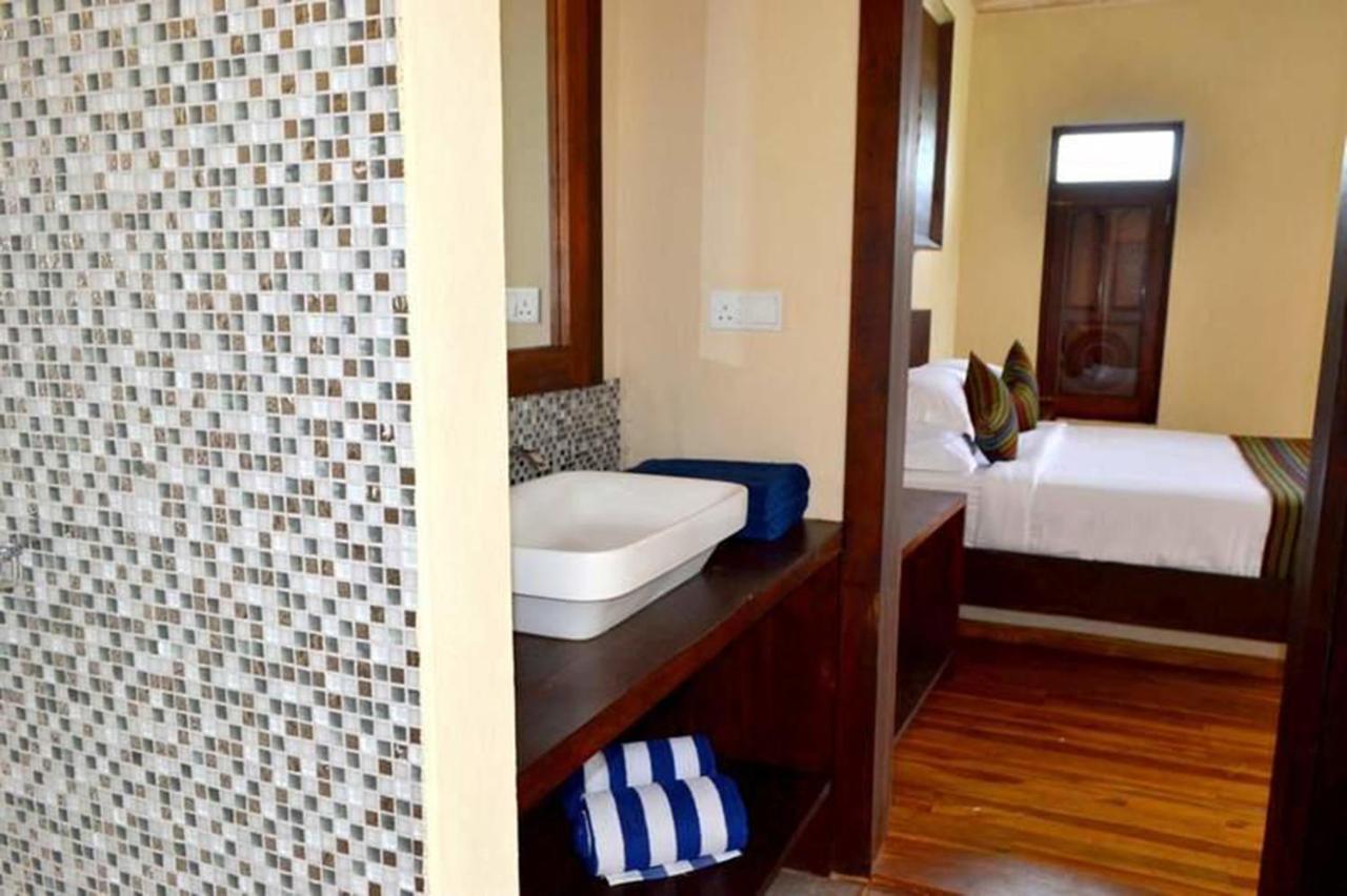 Guru Beach Resort 坦加拉 外观 照片