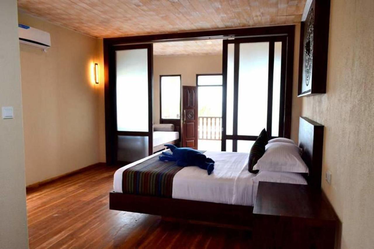 Guru Beach Resort 坦加拉 外观 照片